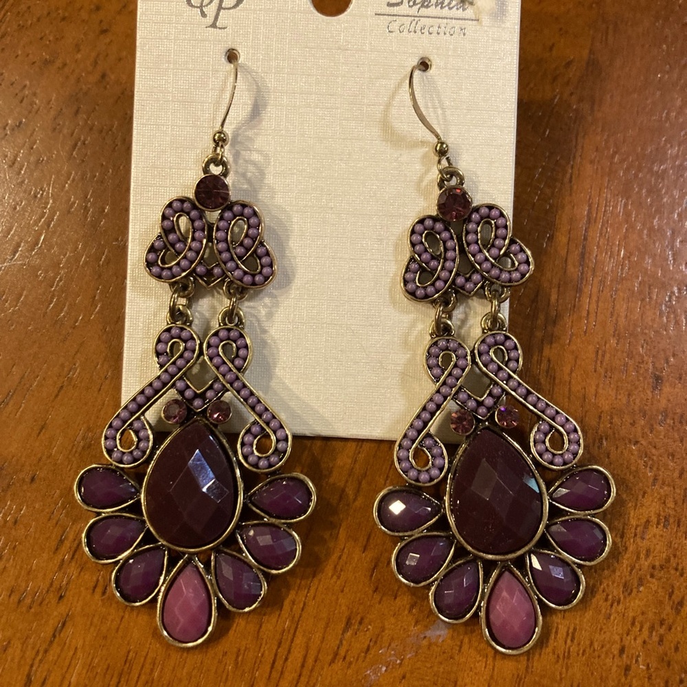 New gorgeous deep purple dangle earrings